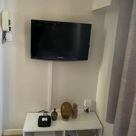 Neuf Centre-ville شقة ليبورن